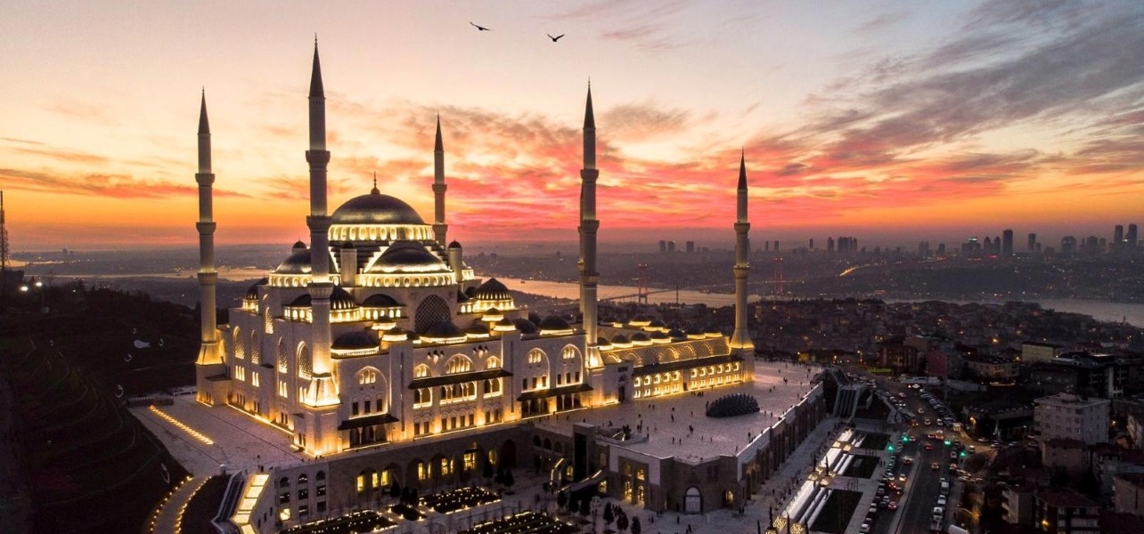 Grand Çamlıca Mosque